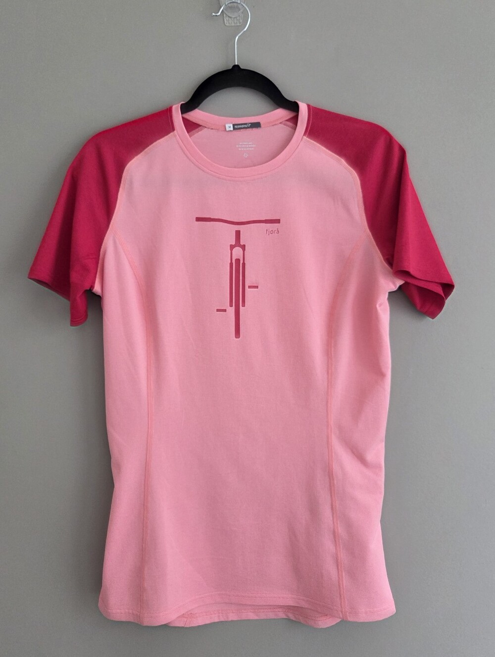 Norrøna Women's Fjørå Equaliser Lightweight Biking T-Shirt Pink Magenta Size M